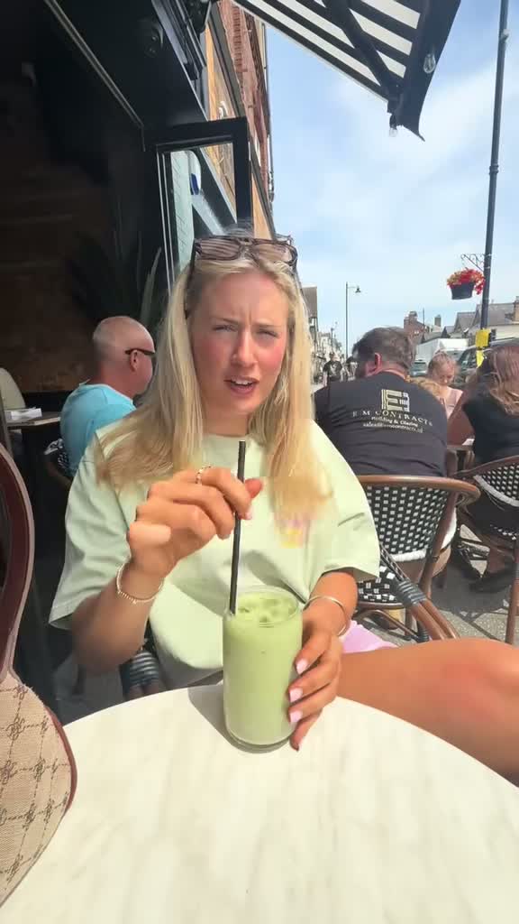 Hattie Wadeson — First impressions, unfiltered.